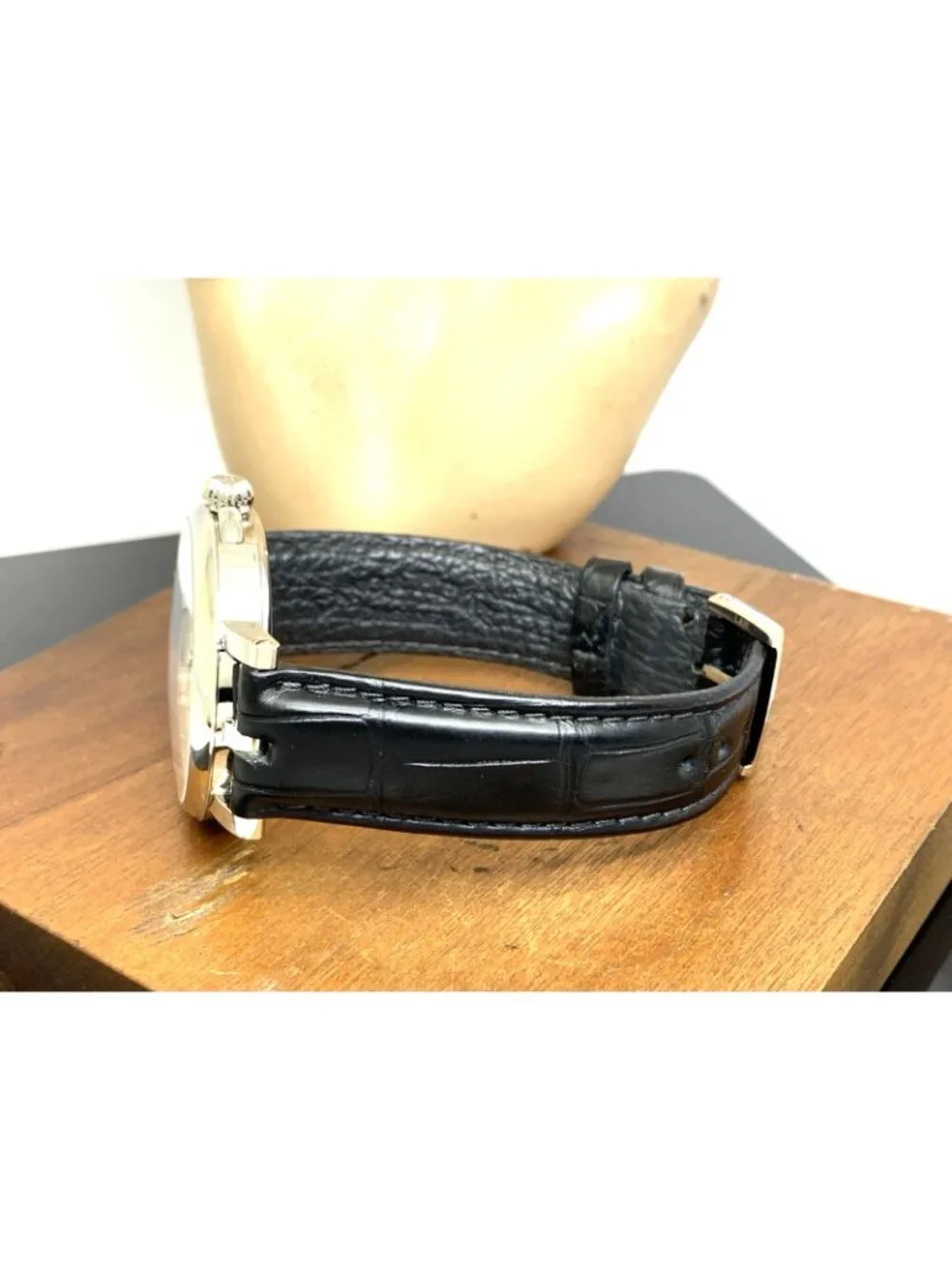 Lang & Heyne Friedrich III Men's Watch German Manual Black Dial Steel Case 39mm
